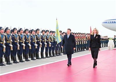 习近平抵达莫斯科对俄罗斯进行国事访问并出席纪念苏联伟大卫国战争胜利80周年庆典